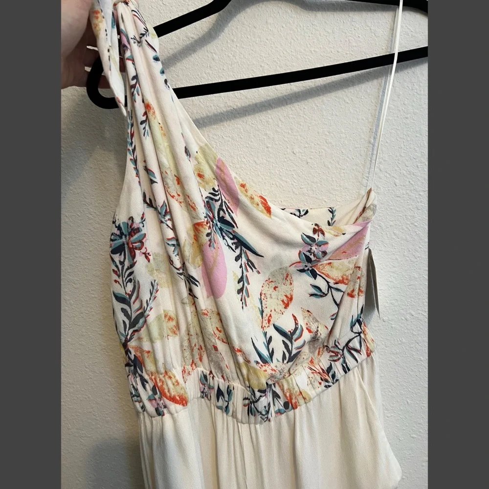 #1568 NWT Free People Island Time One Shoulde Jumpsuit cropped medium